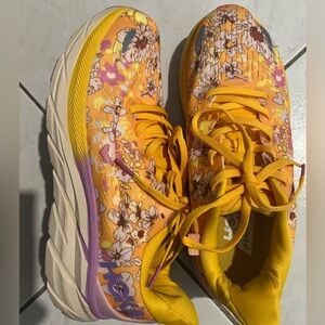 Hoka Clifton 8 free people floral pink and yellow sneaker sz 8